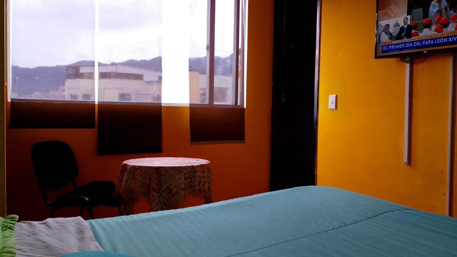 Cerca Al Aeropuerto , Corferias , Embajada Americana , Teusaquillo 3* Bogotá