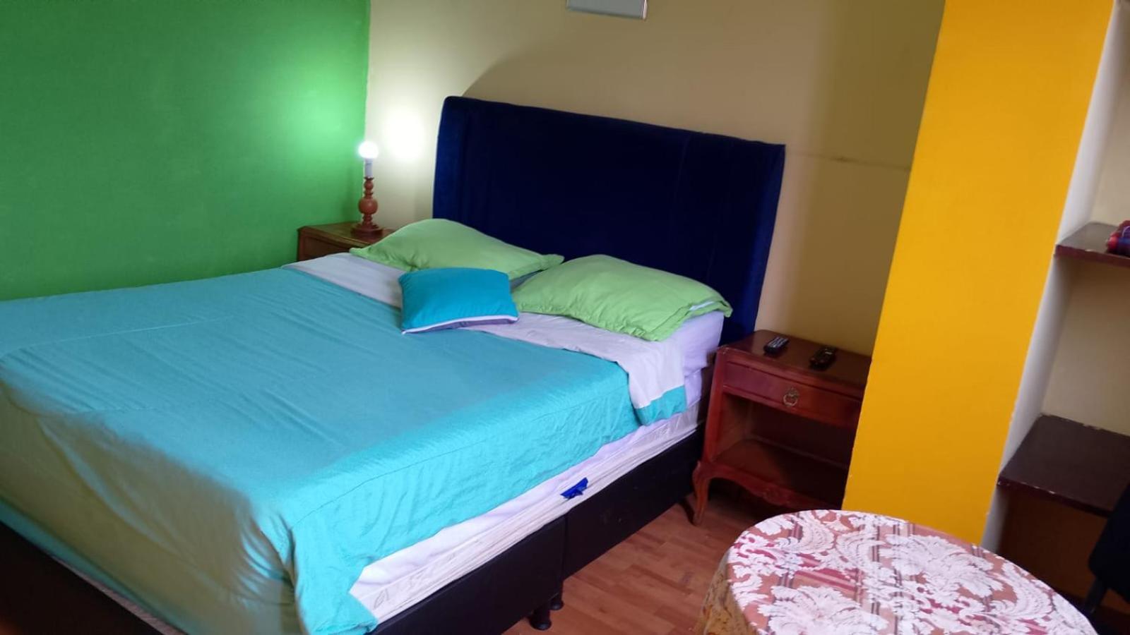 Hotel Cerca Al Aeropuerto , Corferias , Embajada Americana , Teusaquillo 3*